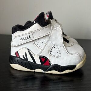 💥Jordan 8 Retro Toddler💥